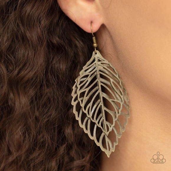 ❤️🔥5/$25❤️🔥 Take It or Leaf It Brass Earrings